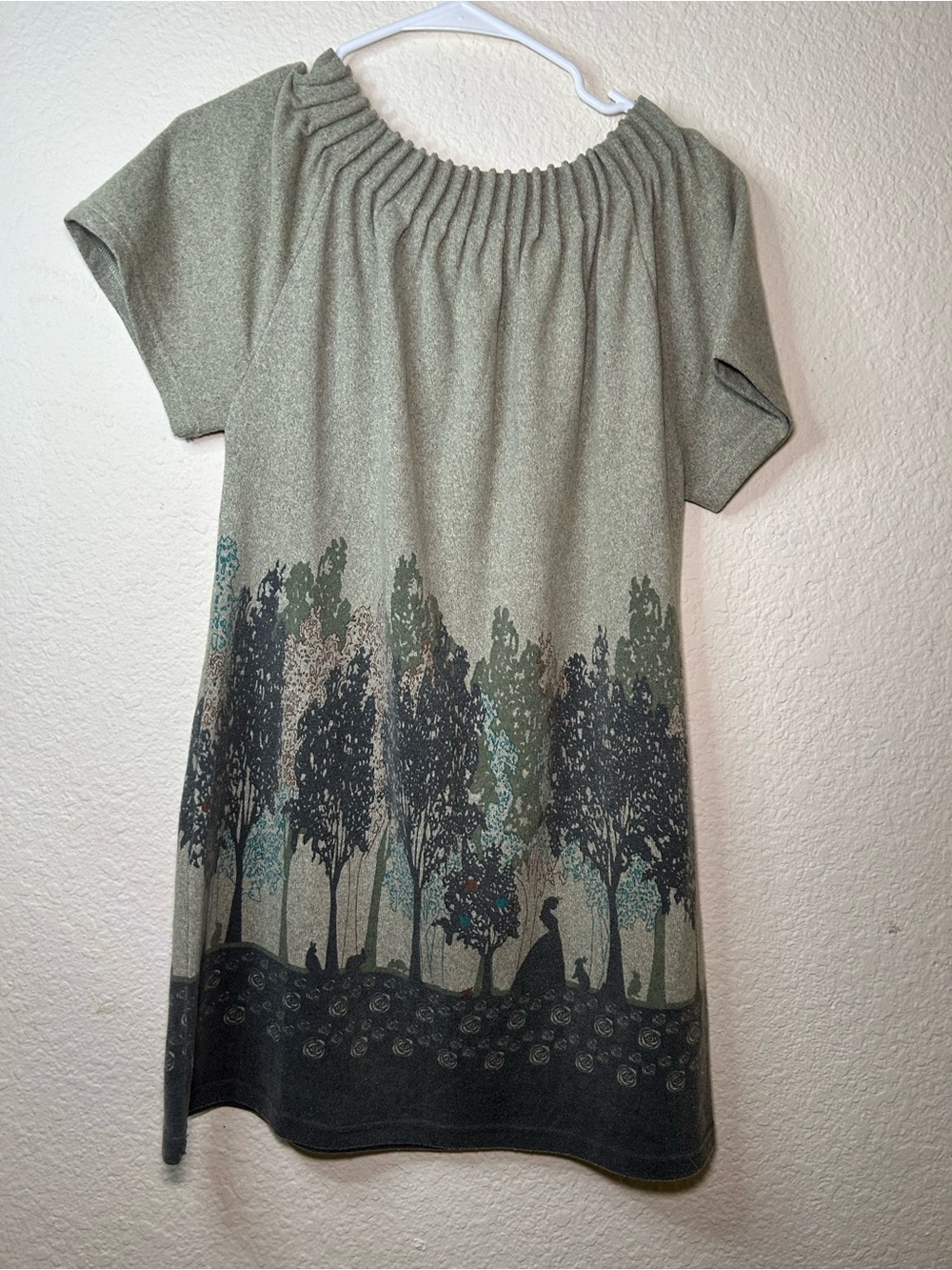 Funky People Womens Green Short Sleeve Fairy Tale Tree Print XL VTG Top Mystical - Picture 7 of 9